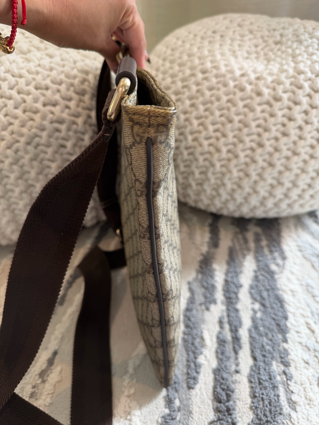 Gucci Monogram Supreme Flat Messenger Large