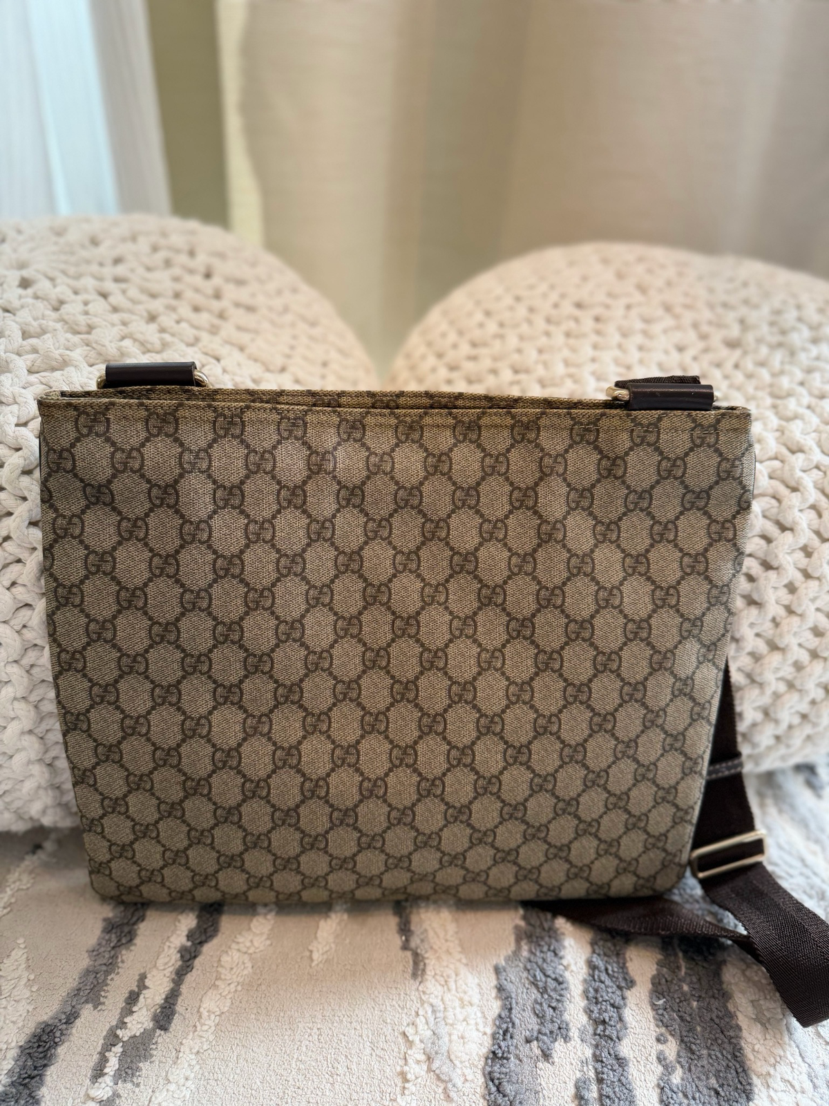 Gucci Monogram Supreme Flat Messenger Large