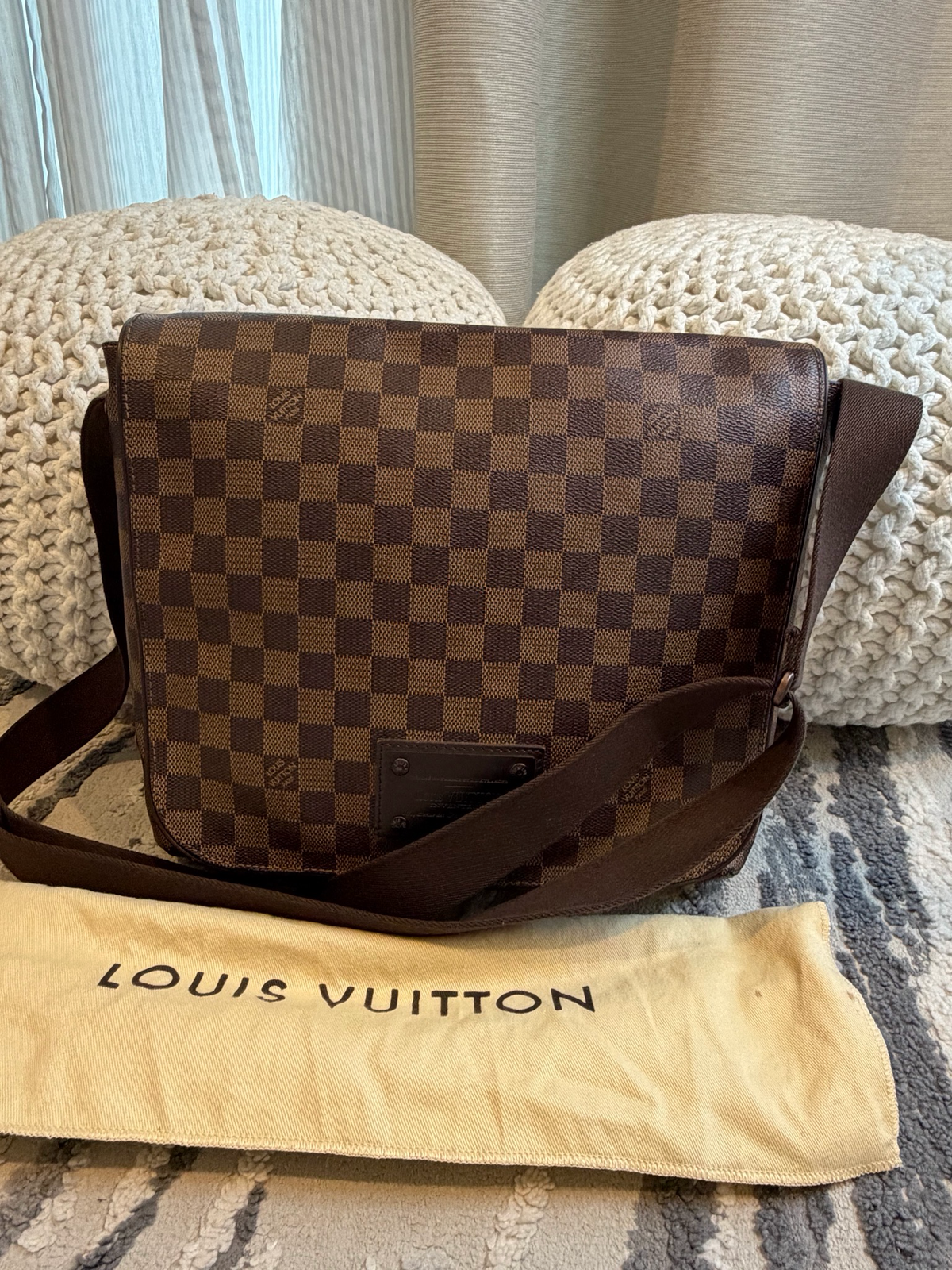 Louis Vuitton Damier Ebene Brooklyn Mm Messenger Crossbody
