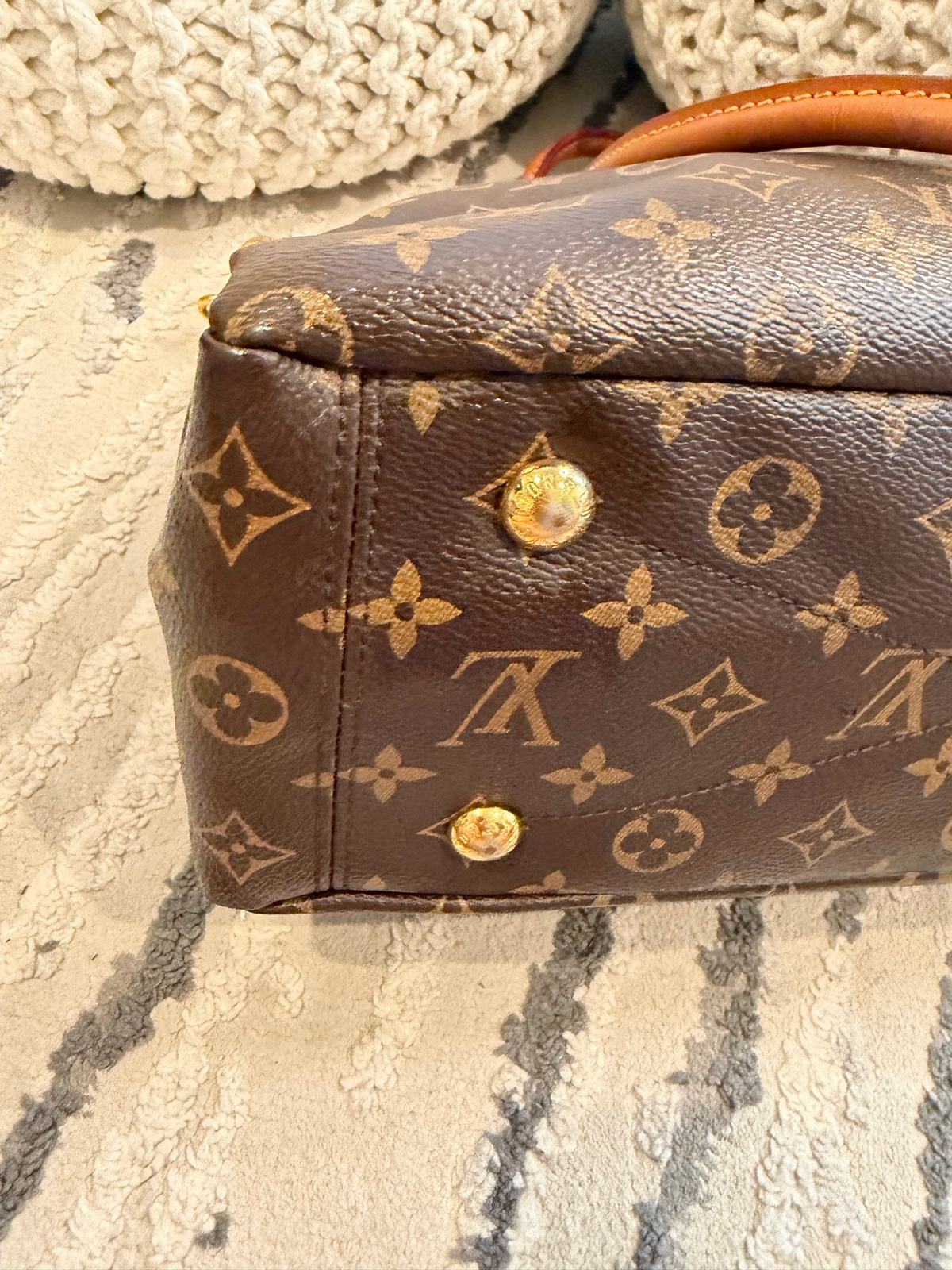 Louis Vuitton Monogram Cerise Pallas Mm Shoulder Hobo