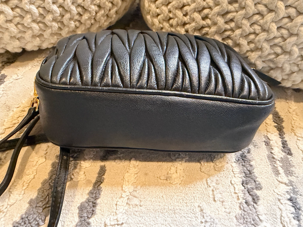 Miu Miu Matelasse Camera Bag Double Zipper Crossbody