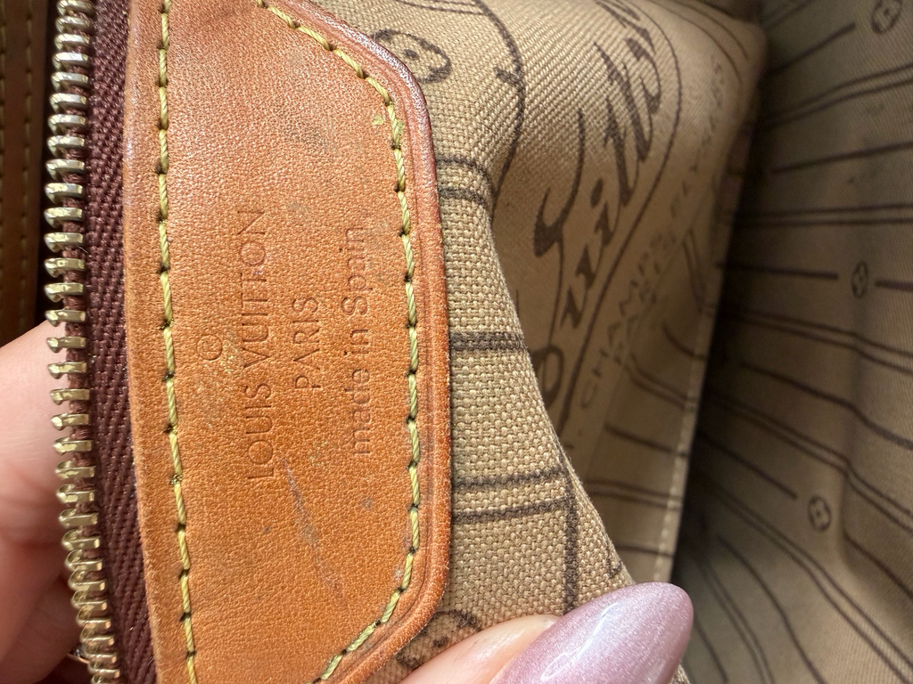 Louis Vuitton Monogram Neverfull Mm Tote Project