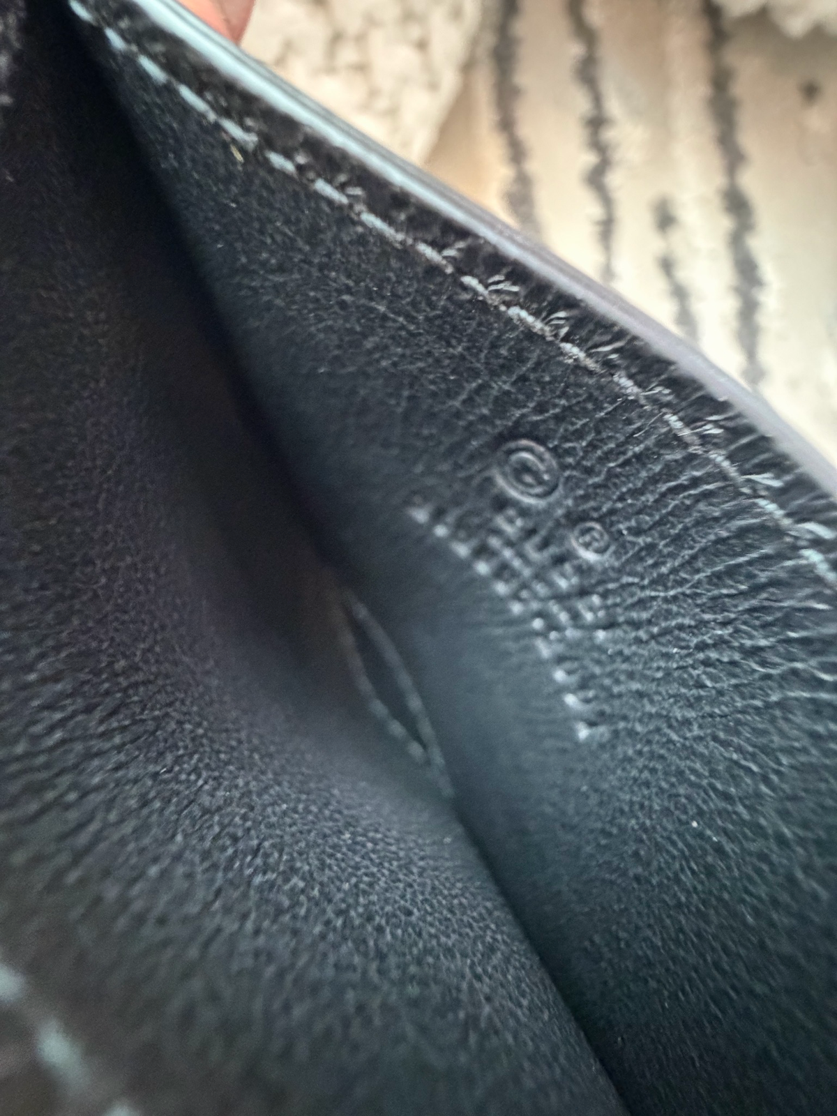 Gucci Microguccissima Leather Black Card Holder