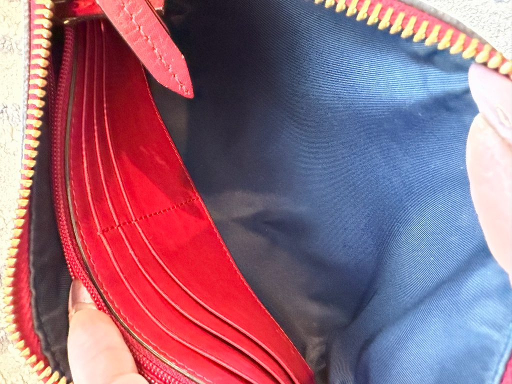 Gucci Supreme Pochette Hobo Shoulder Coated Canvas