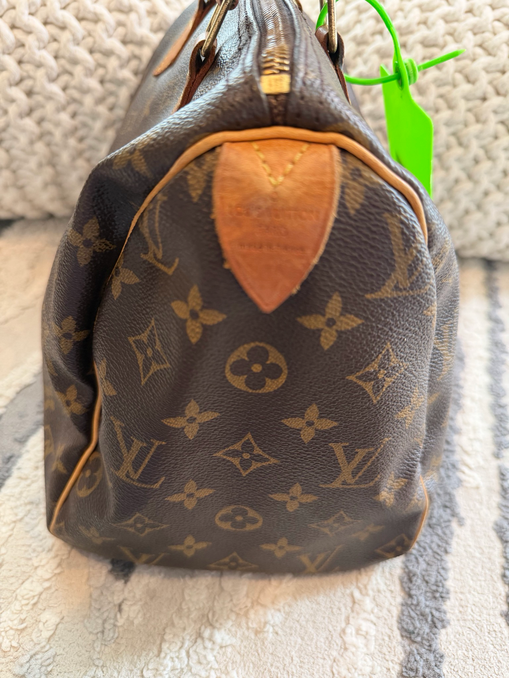 Louus Vuitton Monogram Speedy 30 Top Handle Satchel