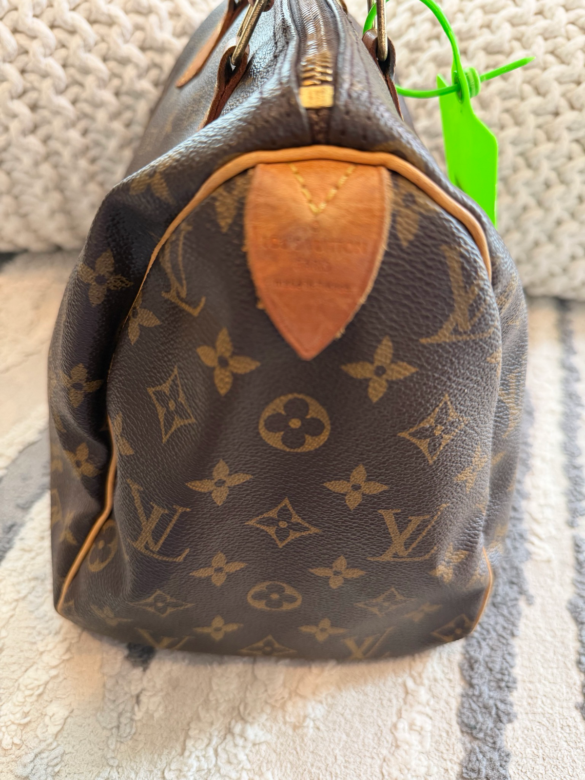 Louus Vuitton Monogram Speedy 30 Top Handle Satchel