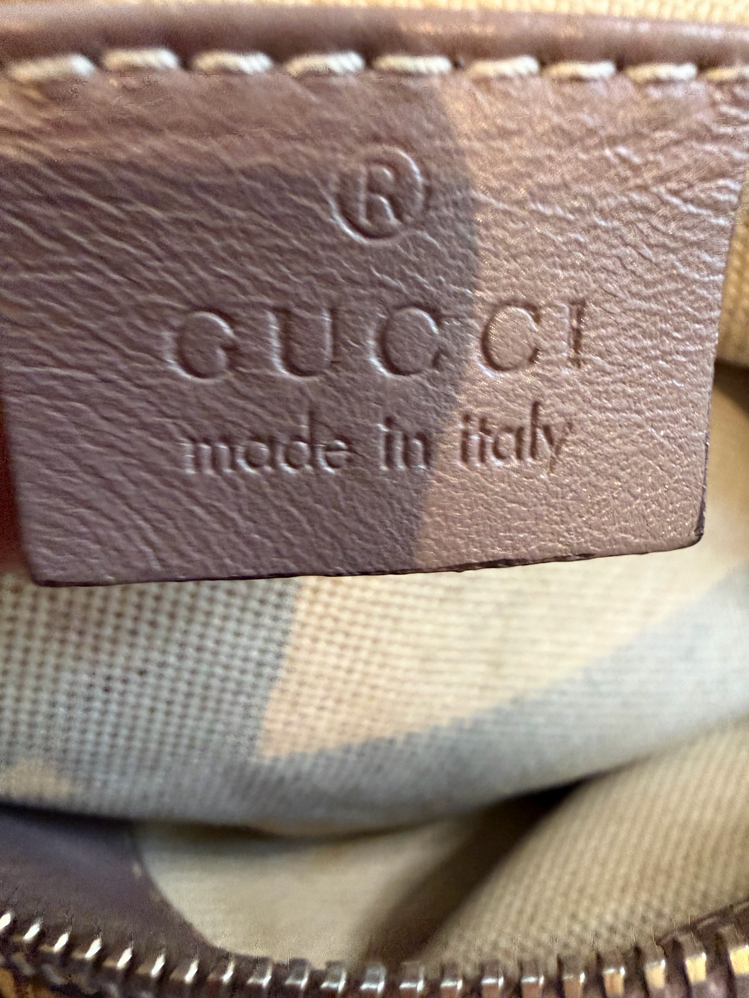 Gucci Sukey Two Way Convertible Tote Sling