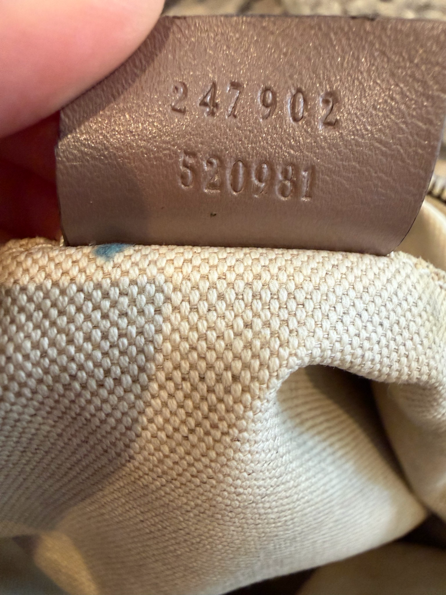Gucci Sukey Two Way Convertible Tote Sling