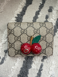 Gucc Monogram Supreme Card Holder Cherry Wallet