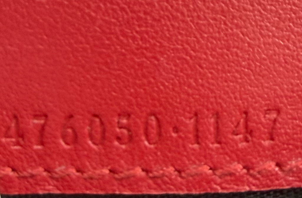 Gucc Monogram Supreme Card Holder Cherry Wallet