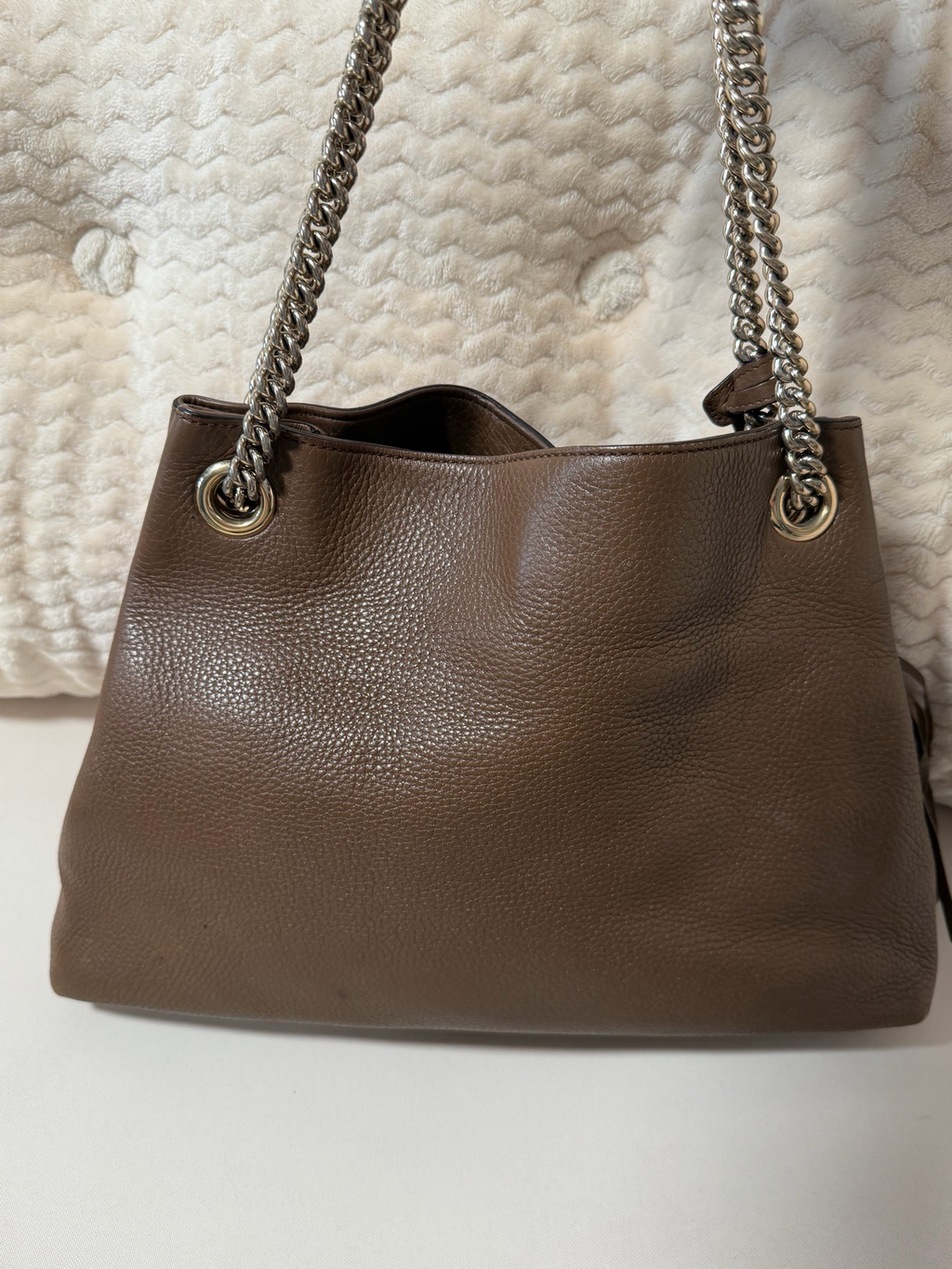 Gucci Soho Chain Tote Pebbled Calfskin Leather
