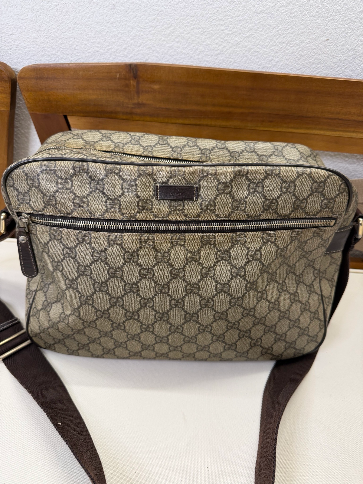 Gucci Monogram Supreme Messenger Crossbody Sling
