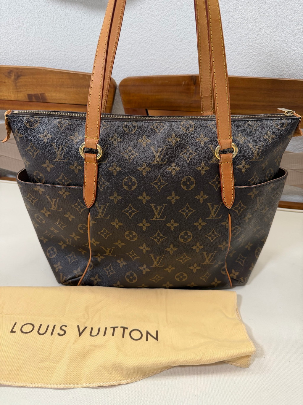Louis Vuitton Monogram Totally Mm Tote