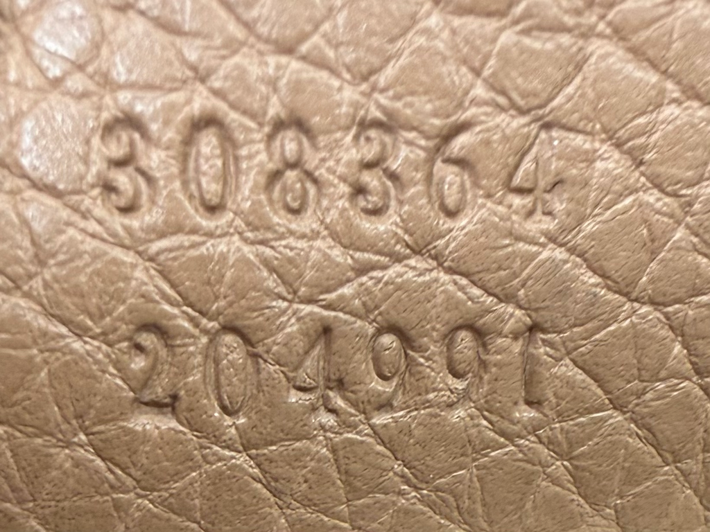Gucci Pebbled Leather Soho Disco Camera Bag Crossbody