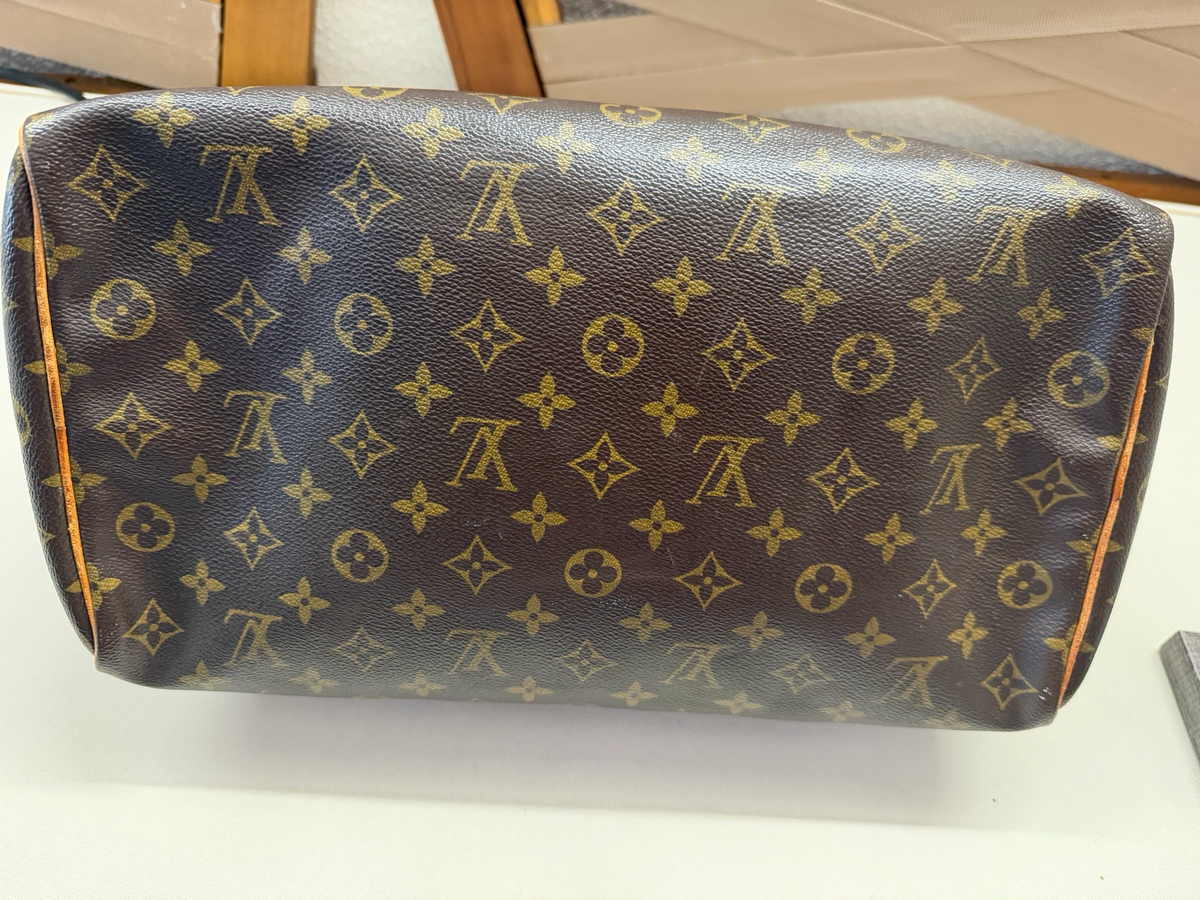 Louis Vuitton Monogram Speedy 35 Boston Satchel