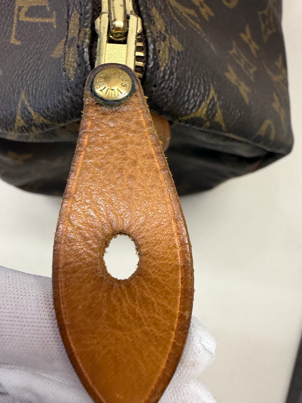 Louis Vuitton Speedy Monogram 40 Satchel Boston Top Handle