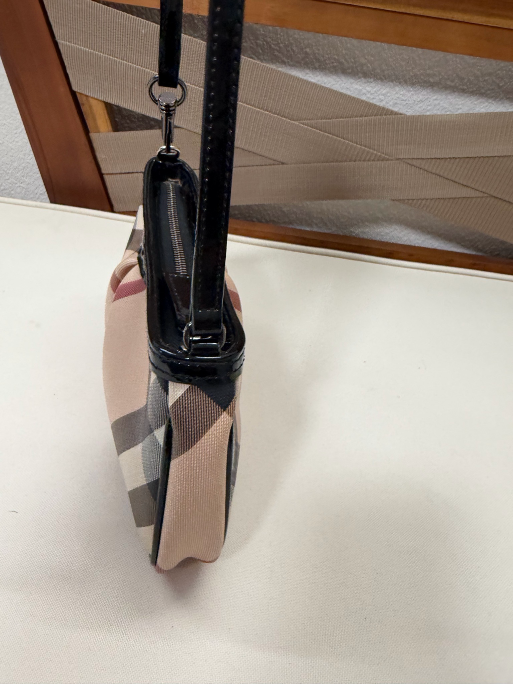 Burberry Pochette Haymarket Check Aston