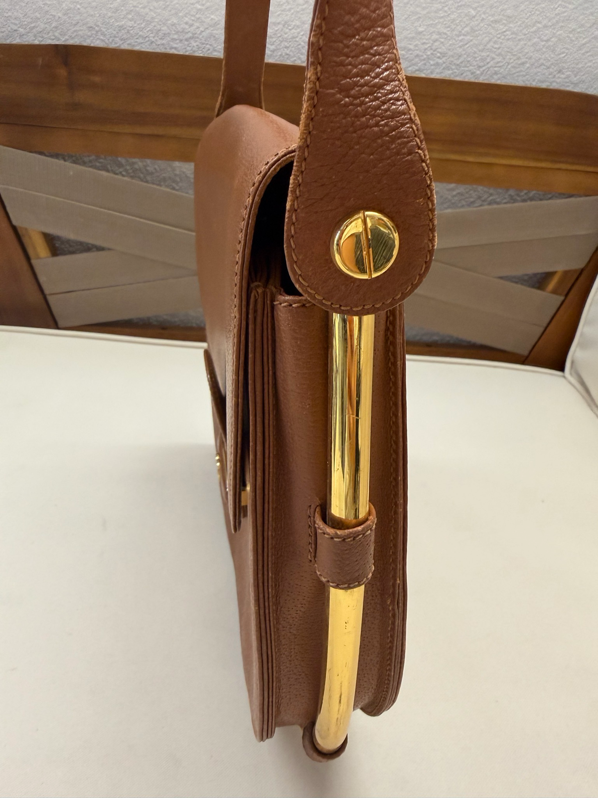 Gucci Vintage Structured Hobo Shoulder Sling