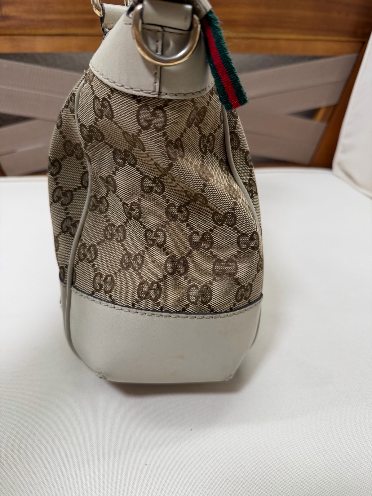 Gucci Mayfair Web Bow Convertible Sling