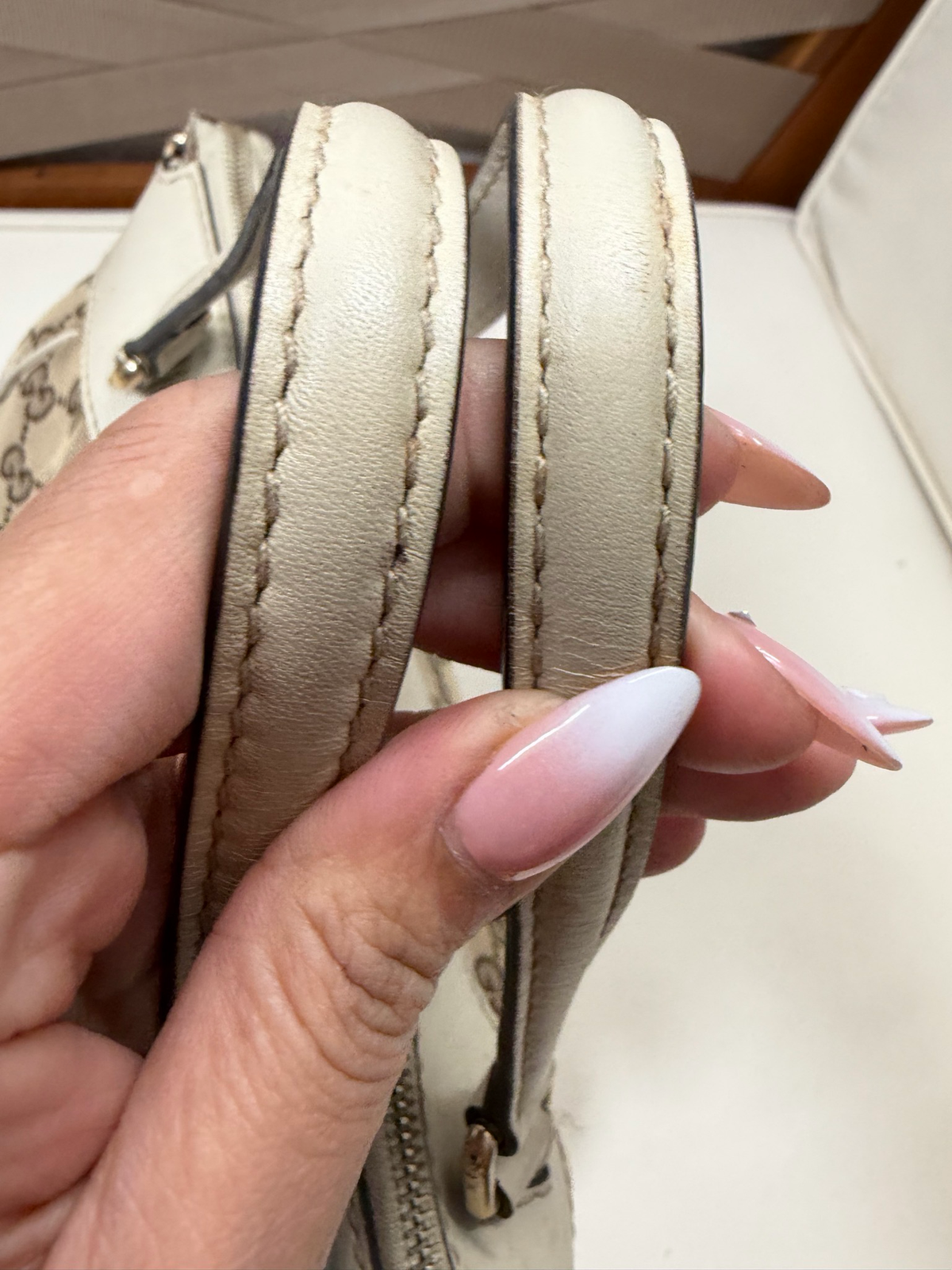 Gucci Mayfair Web Bow Convertible Sling