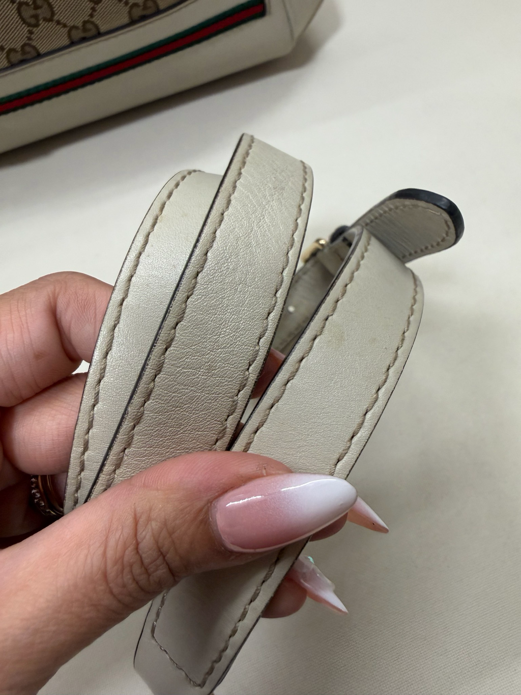 Gucci Mayfair Web Bow Convertible Sling