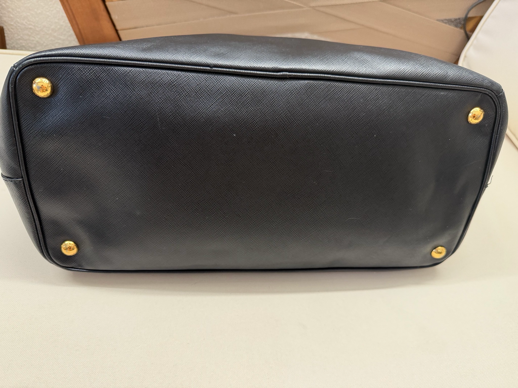 Prada Saffiano Galleria Top Handle
