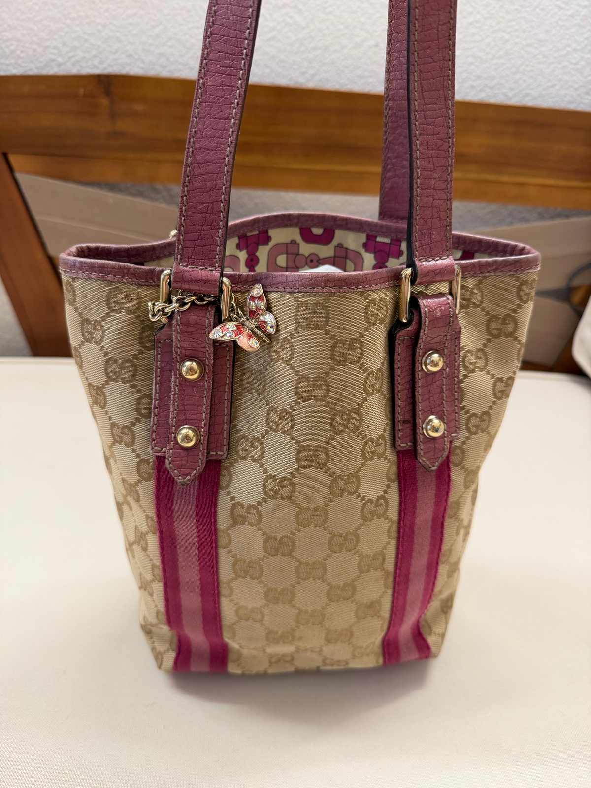 Gucci Joliceur Vertical Tote Monogram Canvas in Pink