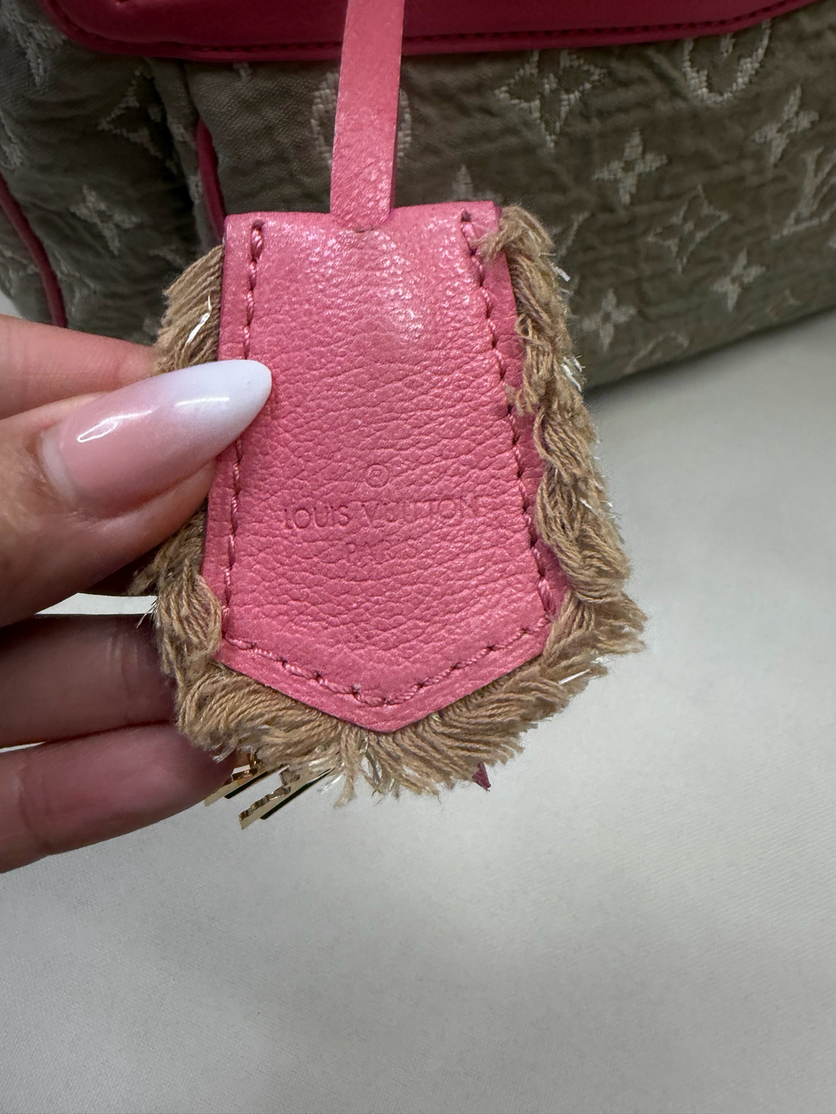 Louis Vuitton Monogram Sabbia Mm Limited Edition in Rose