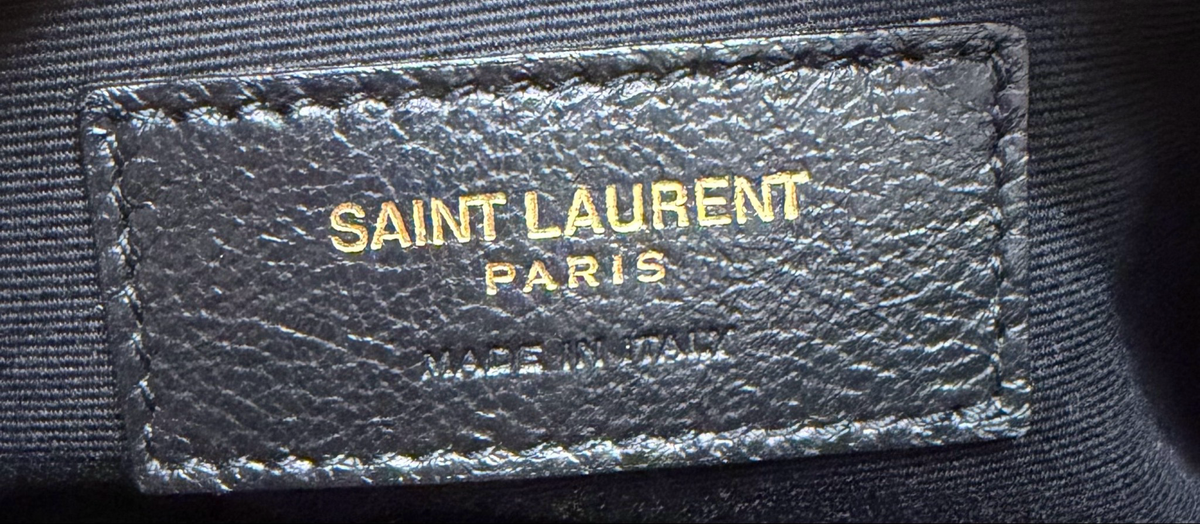 Yves Saint Laurent Quilted Lambskin Victoire Camera Bag Crossbody Messenger Sling in Red