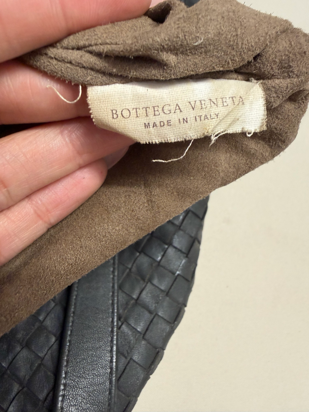 Bottega Venneta Intreciatto Tote Garda Shoulder Bag in Gray