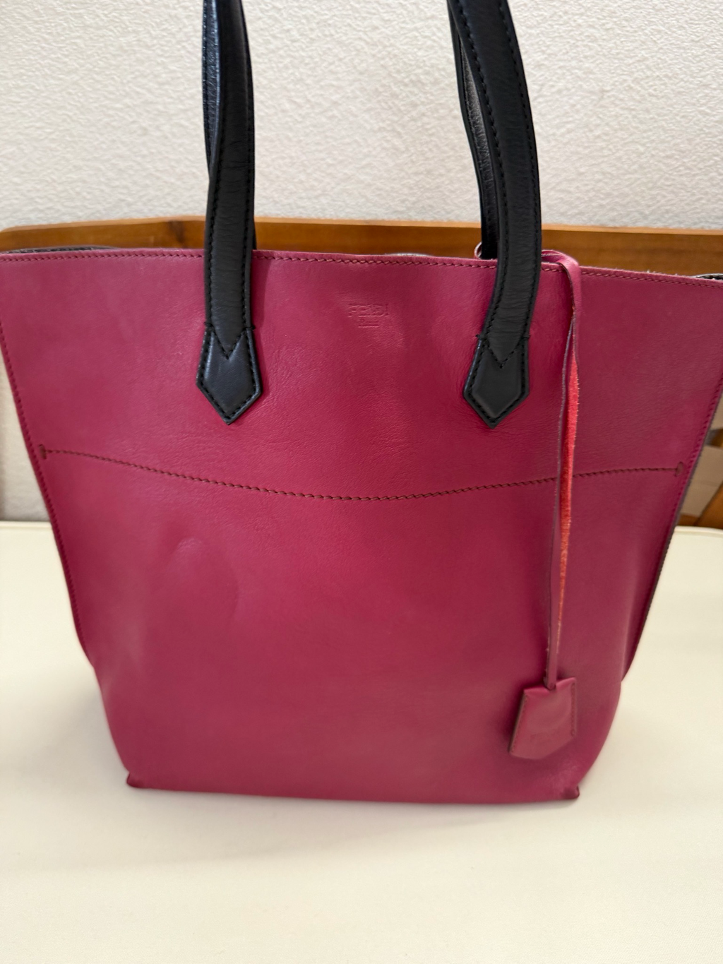 Fendi All in Shopper Tote Shoulder Bag in Amarena/Black Leather