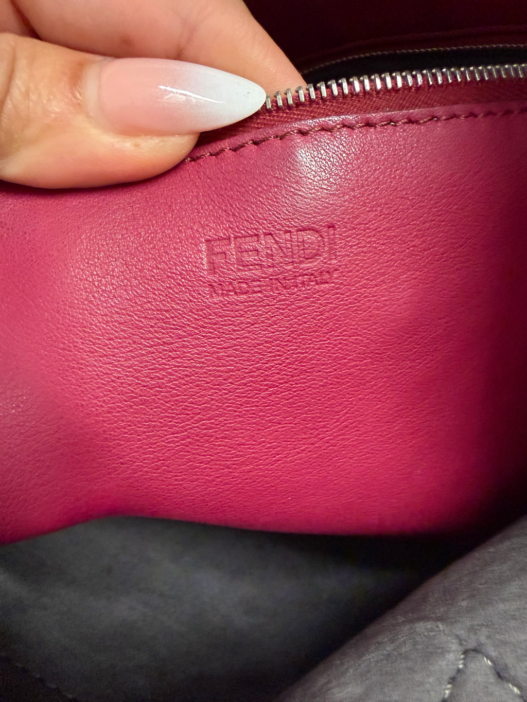 Fendi All in Shopper Tote Shoulder Bag in Amarena/Black Leather