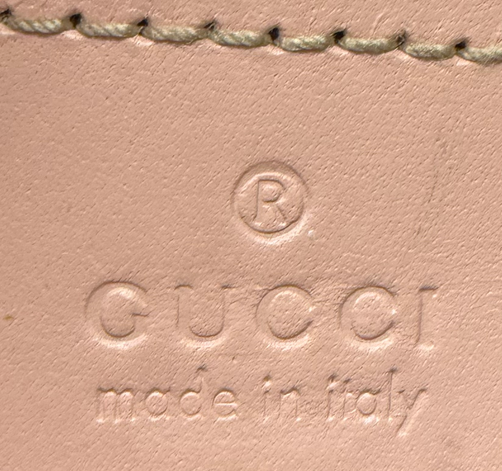 Gucci Supreme Tote in Pink
