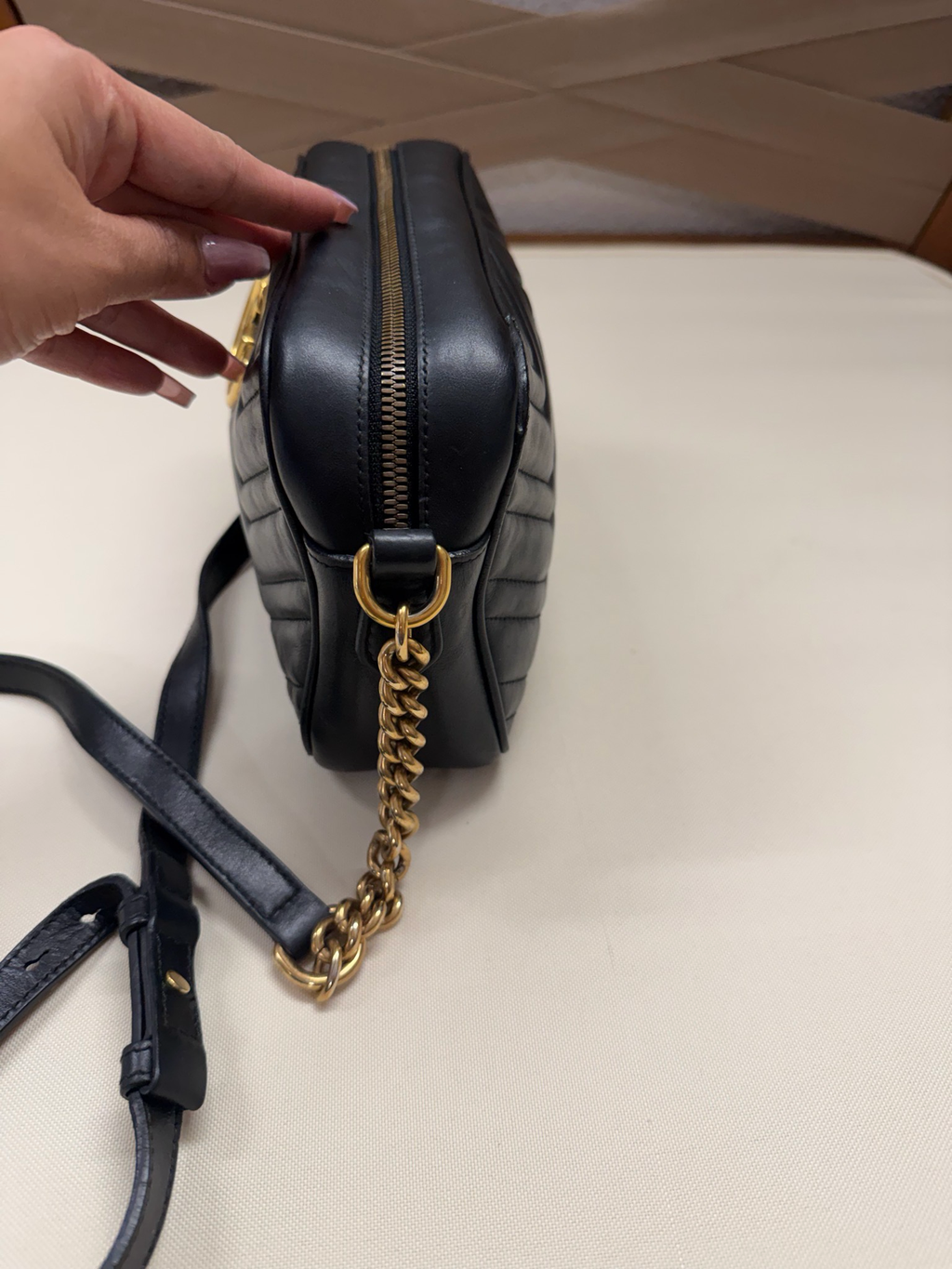 Gucci Marmont Crossbody Sling Matelasse In Black