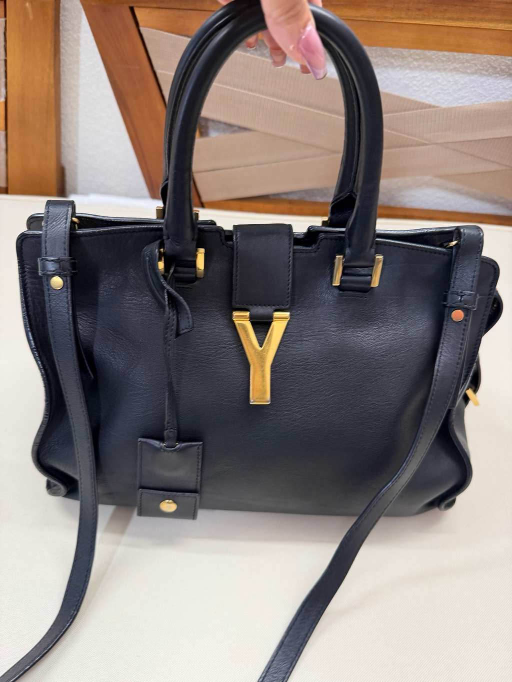 Yves Saint Laurent Cabas Chyc Small in Black