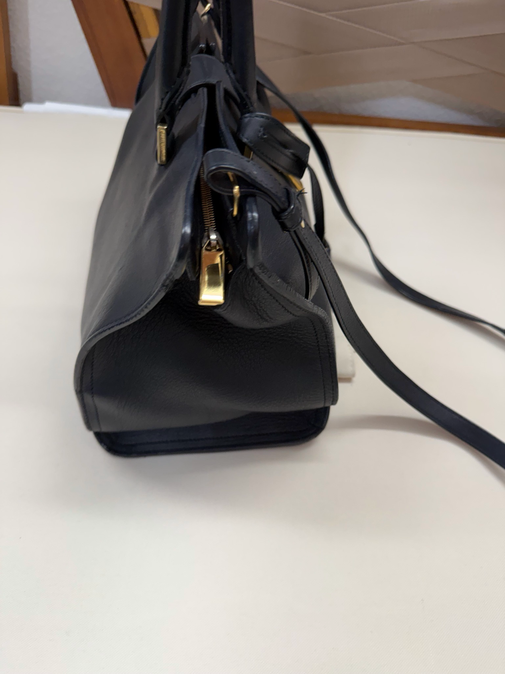 Yves Saint Laurent Cabas Chyc Small in Black