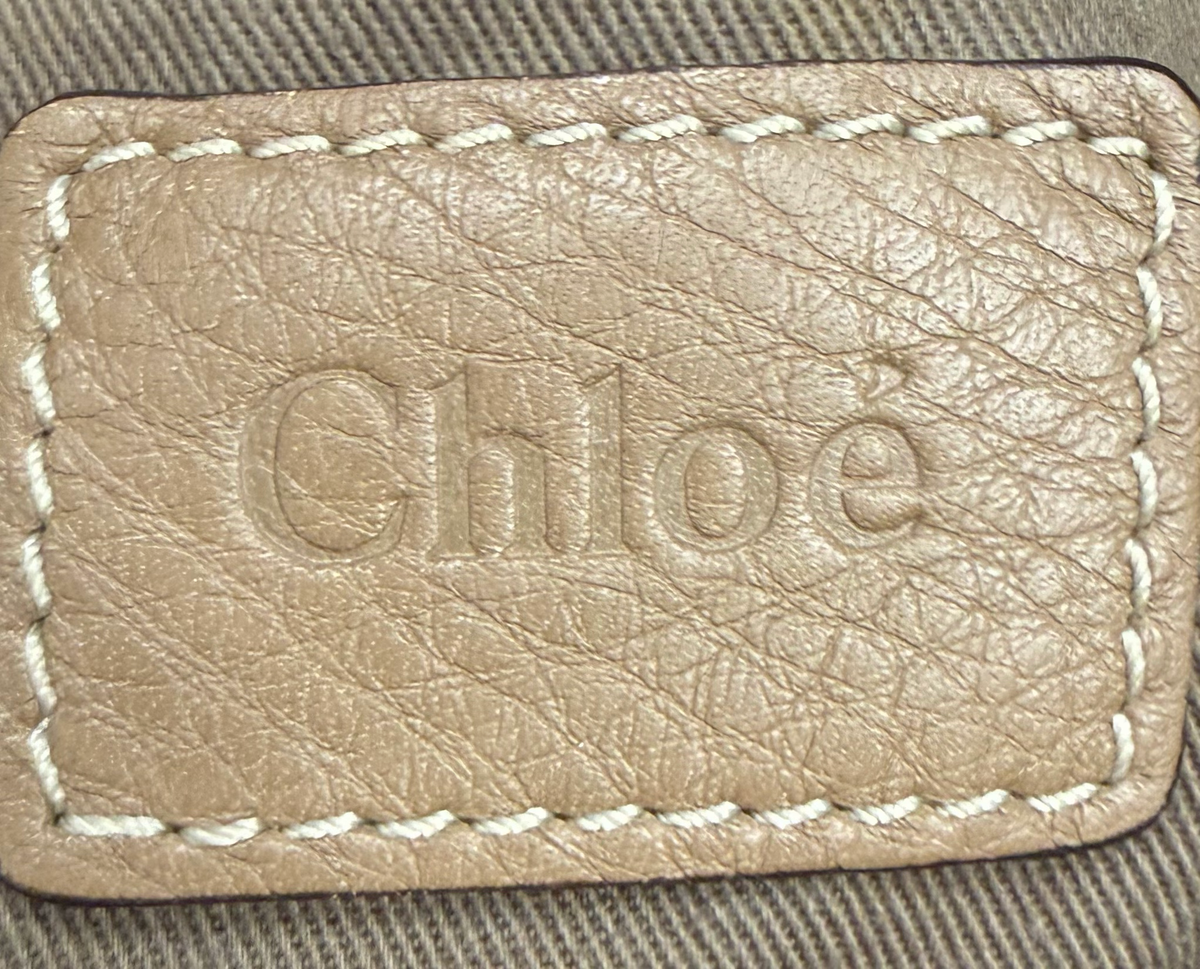 Chloe Marcie Saddle Messenger Sling Medium in Nut