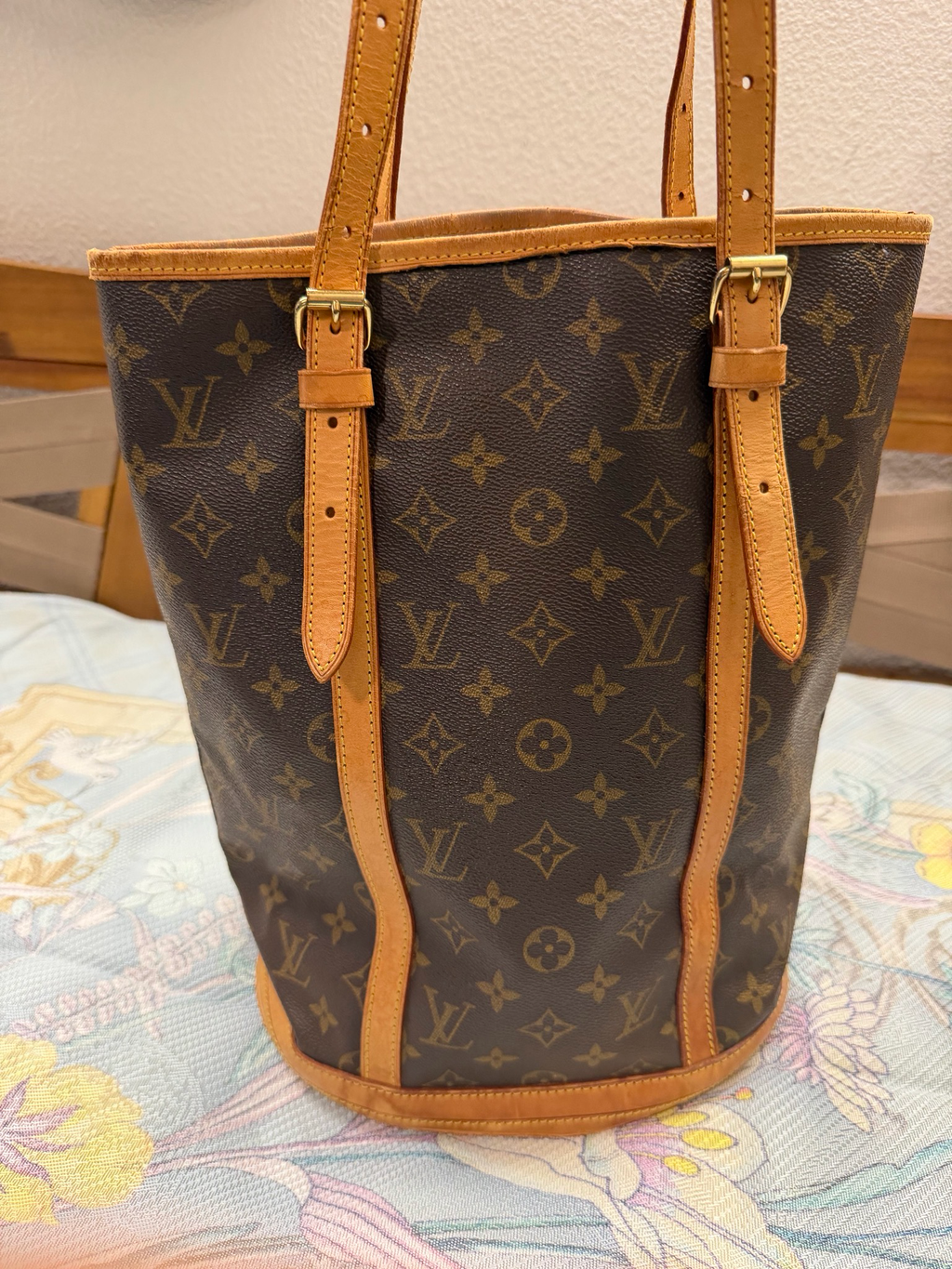 Louis Vuitton Monogram Bucket Gm Tote