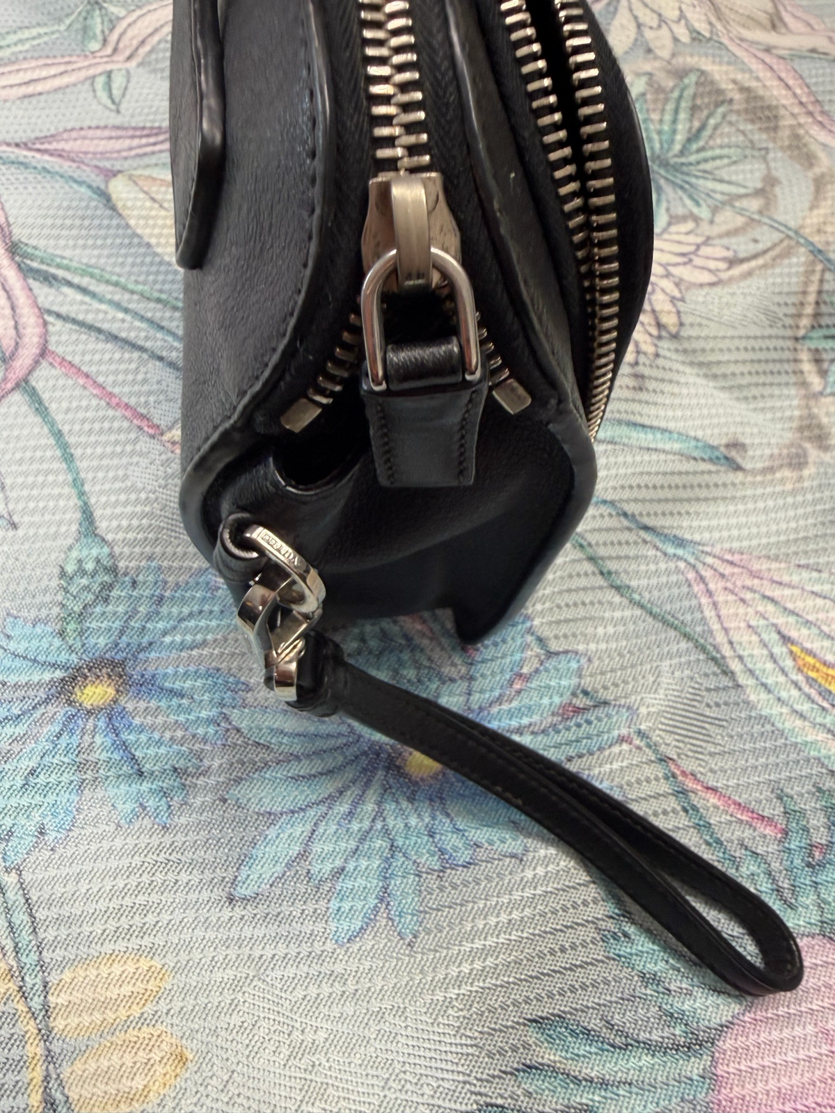 Prada Borsello Leather Clutch in Black