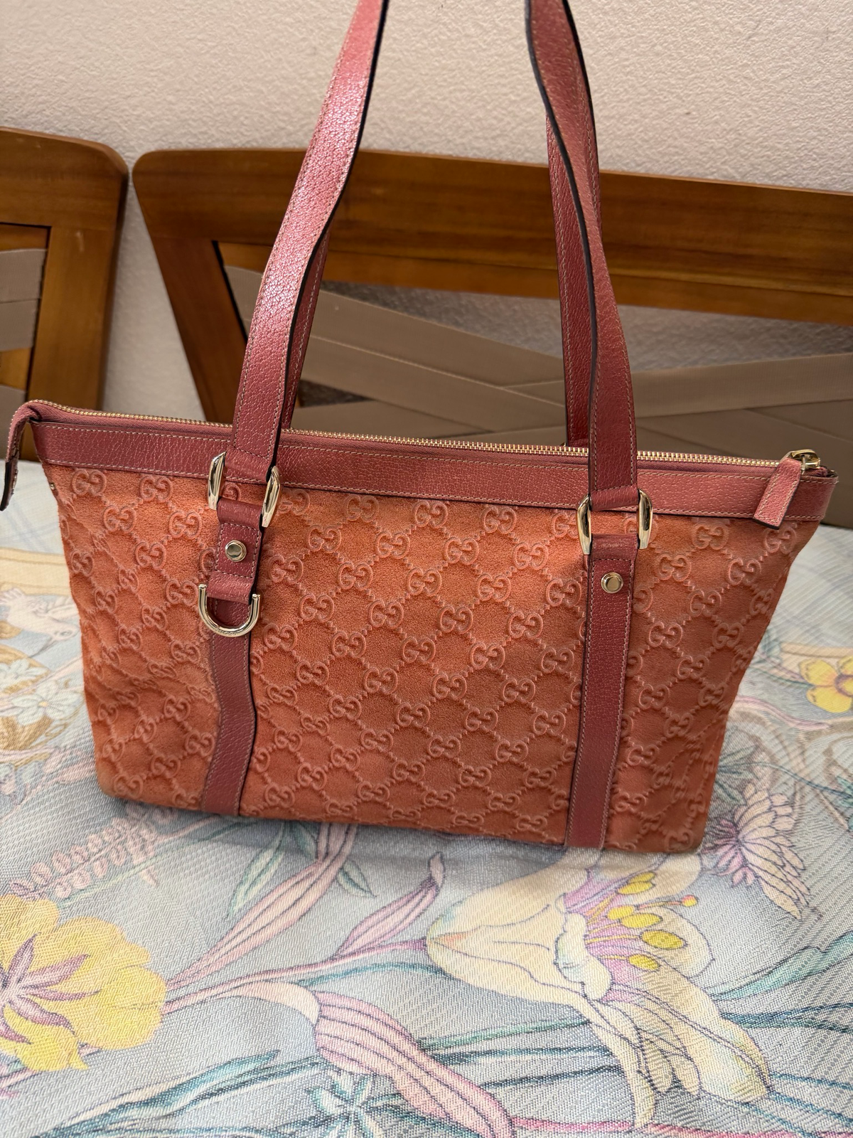 Gucci Monogram Abbey Suede Zipper Tote in Salmon