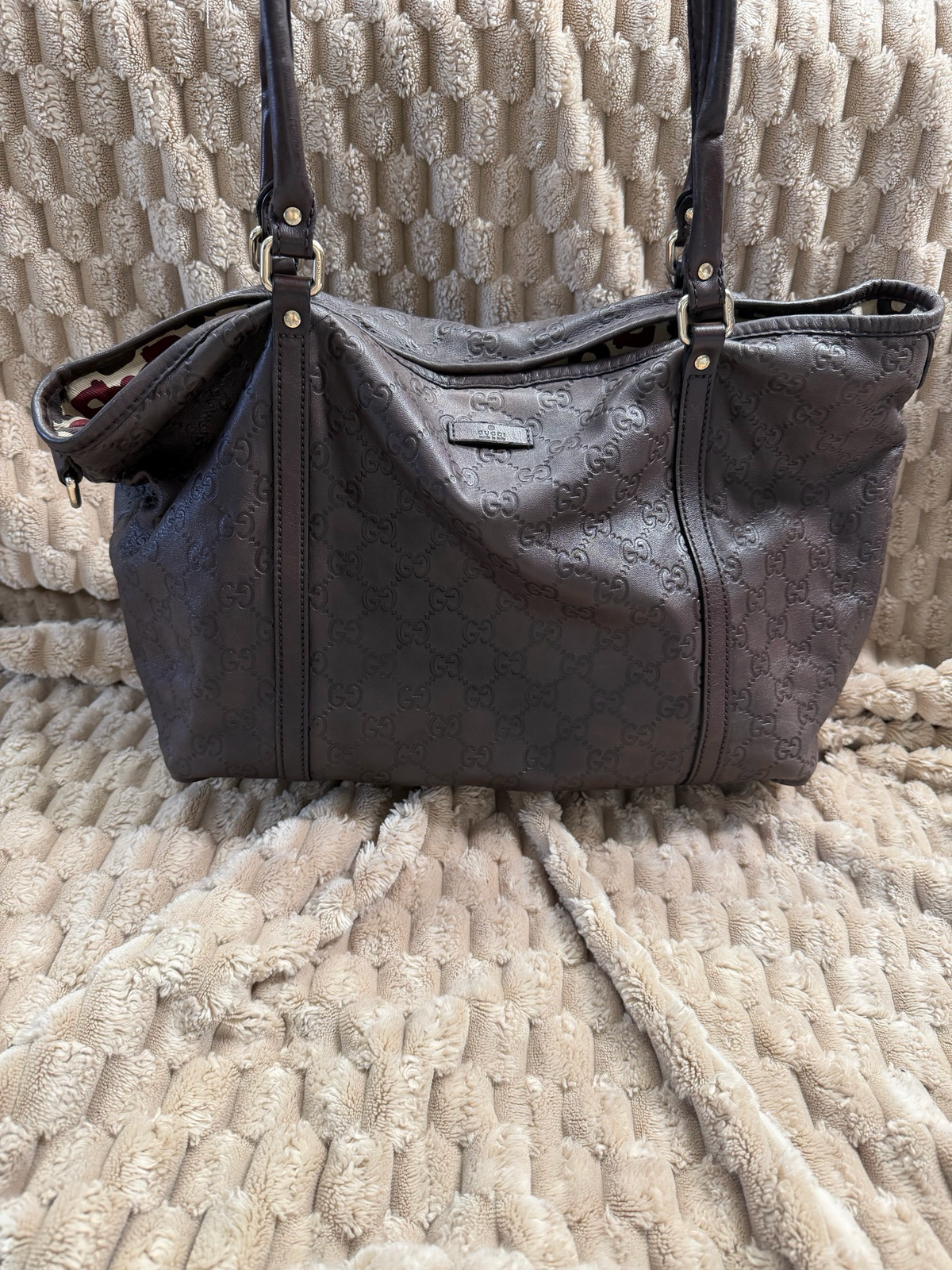 Gucci Guccissima Leather Joy Tote Medium in Dark Brown