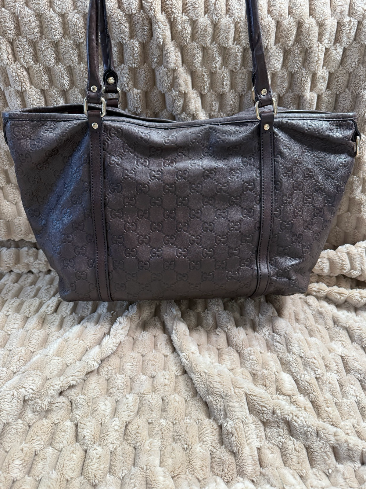 Gucci Guccissima Leather Joy Tote Medium in Dark Brown