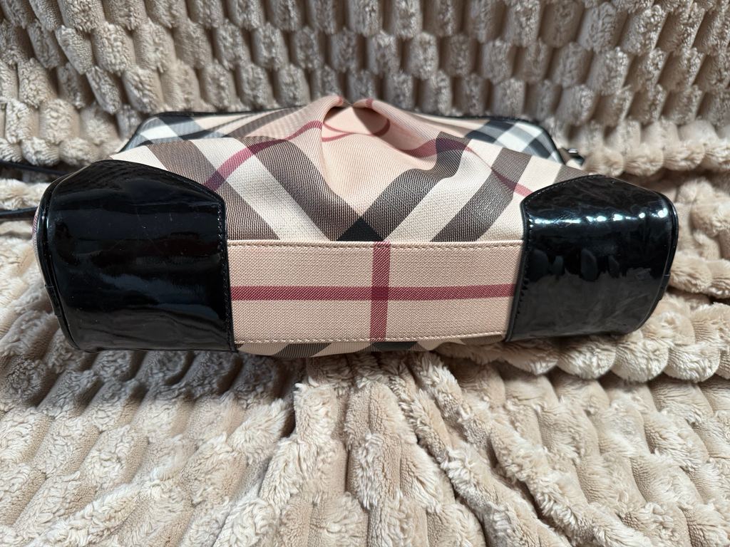 Burberry Novacheck Haymarket Messenger Sling