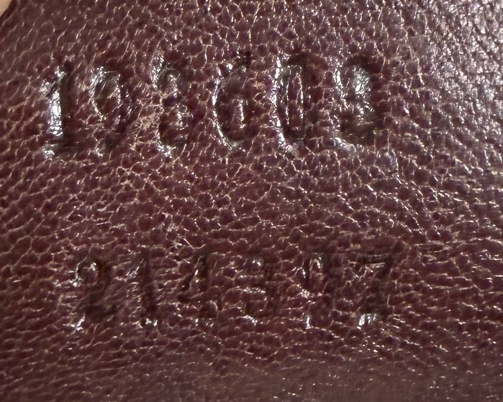 Gucci Leather Joy Boston Guccissima in Dark Brown
