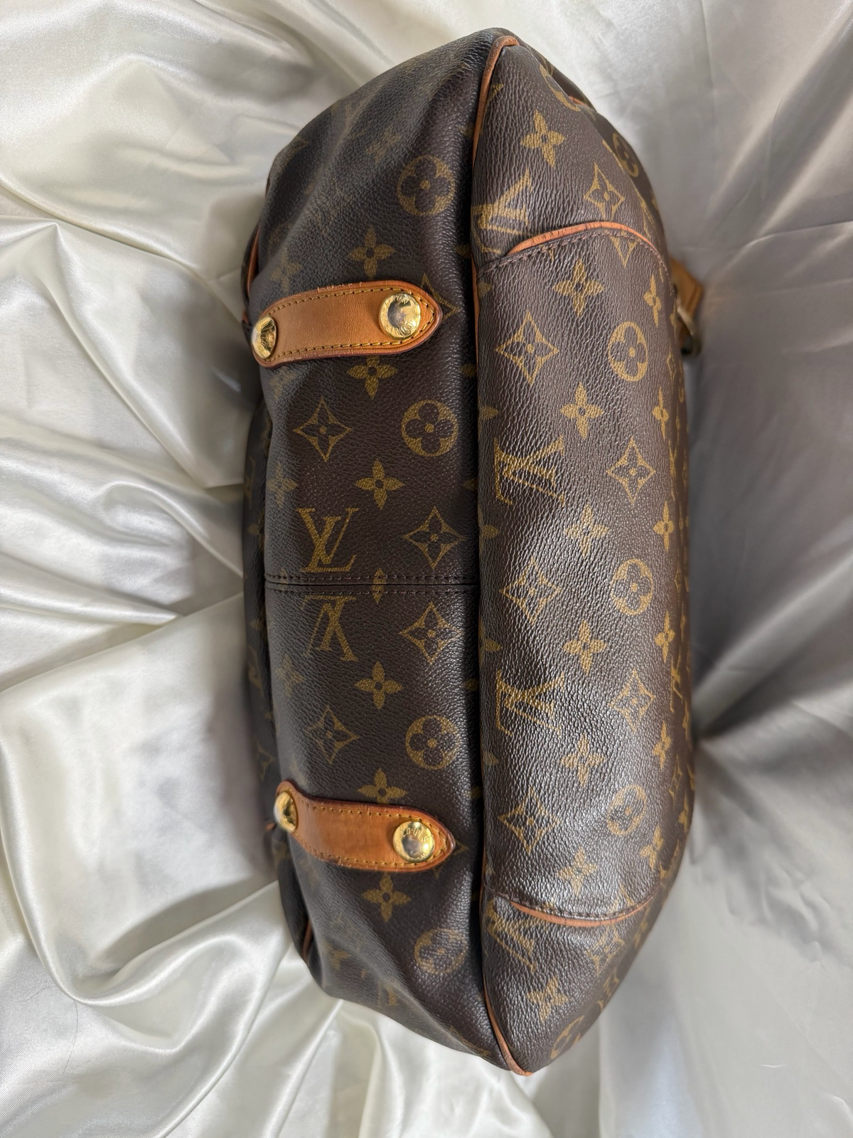 Louis Vuitton Galliera Pm Hobo Shoulder Bag