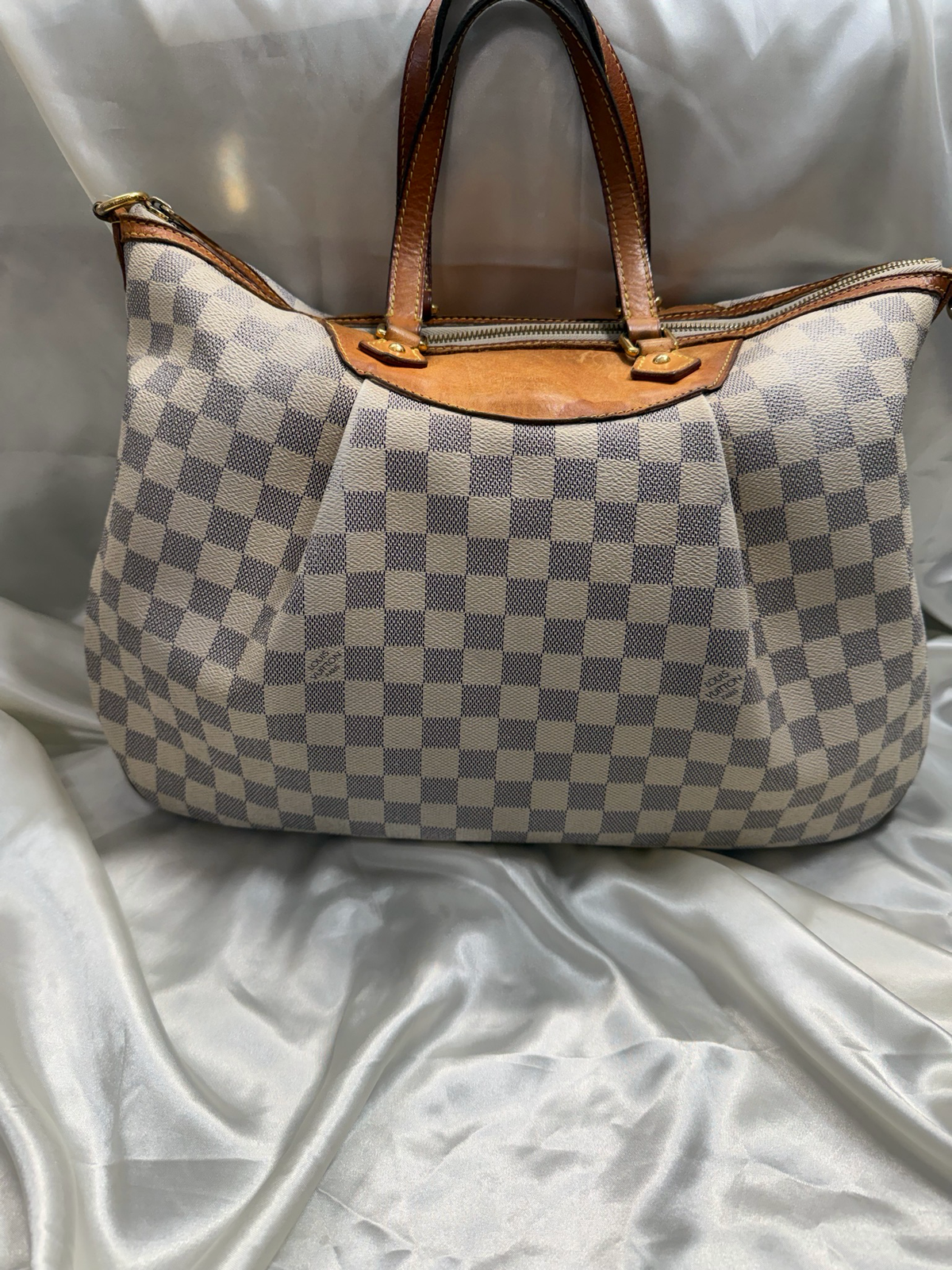 Louis Vuitton Damier Azur Siracusa Gm Sling