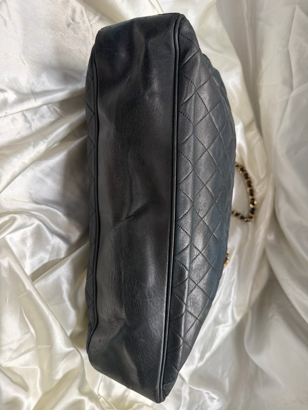 Chanel Matelasse Quilted Tote Shoulder Leather in Black