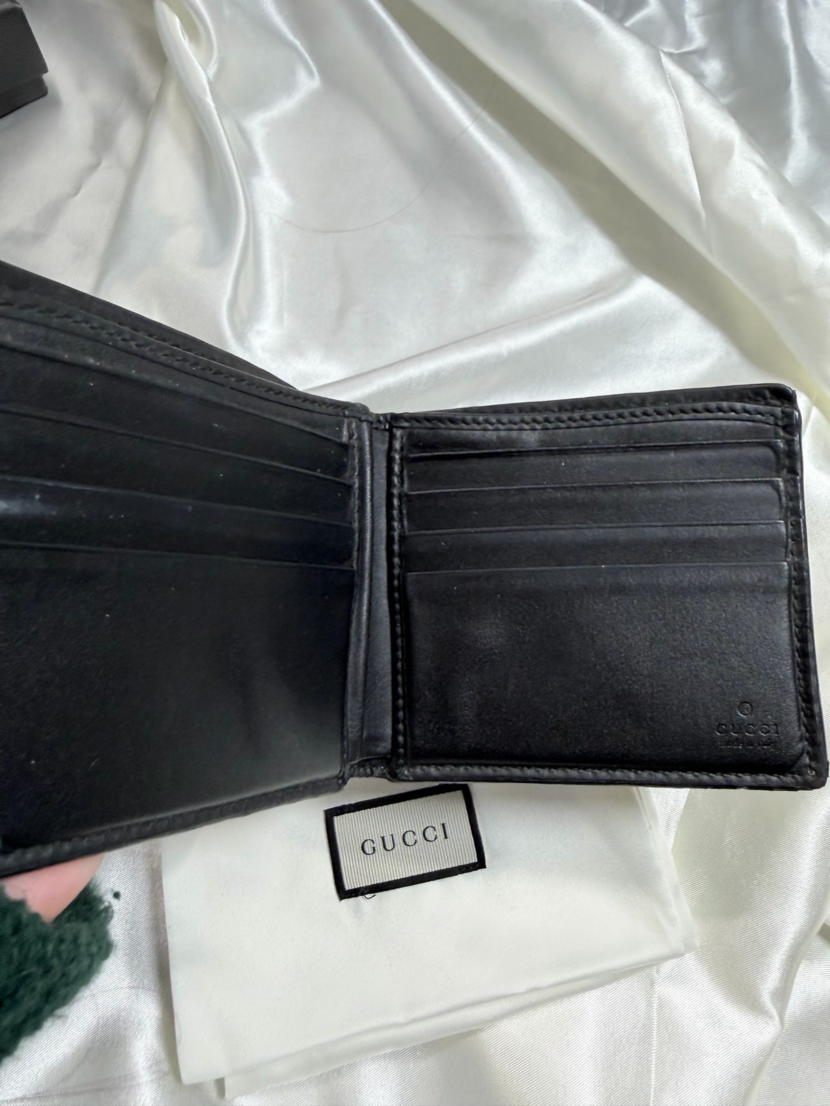 Gucci Supreme Bifold Tiger Wallet