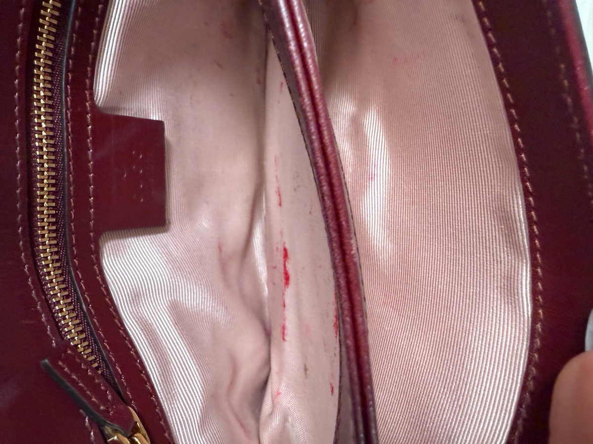 Gucci Marmont Arli Crossbody Flap in Maroon