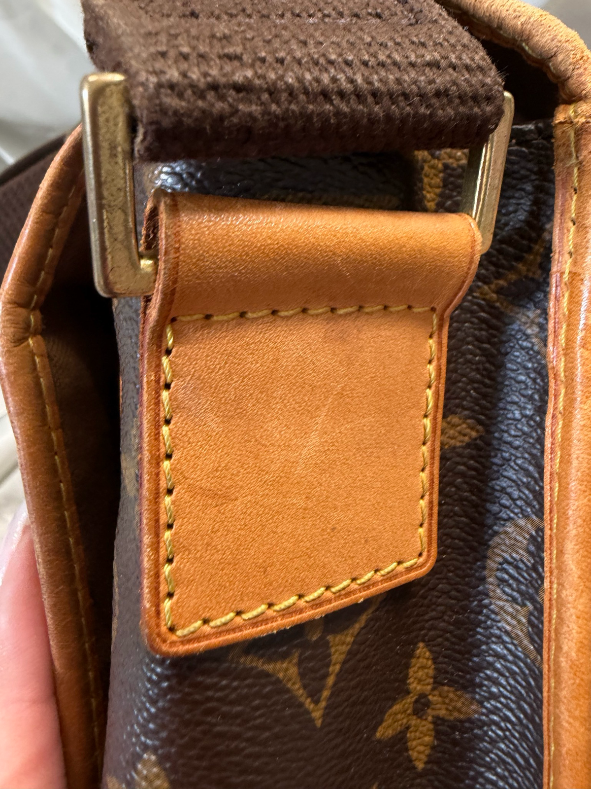 Louis Vuitton Monogram Bosphore Pm Messenger Crossbody Sling